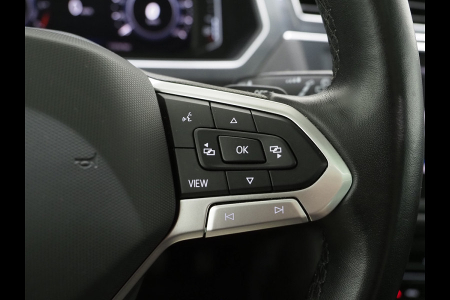 Volkswagen Tiguan 1.4 TSI eHybrid Elegance | Panoramadak | Trekhaak | Adaptive Cruise | Virtual | Camera | Carplay