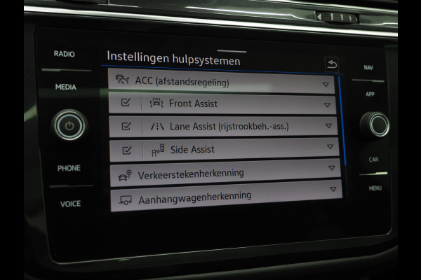 Volkswagen Tiguan 1.4 TSI eHybrid Elegance | Panoramadak | Trekhaak | Adaptive Cruise | Virtual | Camera | Carplay