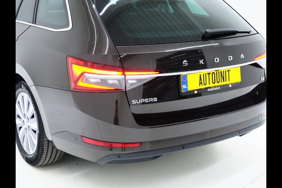 Škoda Superb Combi 1.4 TSI iV 218PK | Panoramadak | Trekhaak | 360 | Keyless | Adaptive Cruise | Virtual | Carplay