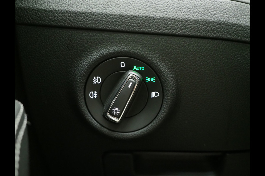 Škoda Superb Combi 1.4 TSI iV 218PK | Panoramadak | Trekhaak | 360 | Keyless | Adaptive Cruise | Virtual | Carplay