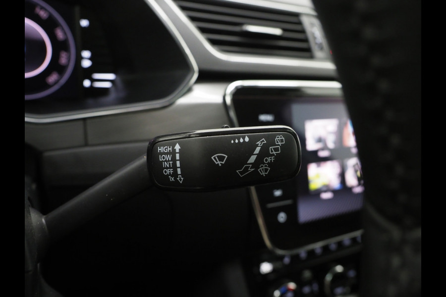 Škoda Superb Combi 1.4 TSI iV 218PK | Panoramadak | Trekhaak | 360 | Keyless | Adaptive Cruise | Virtual | Carplay