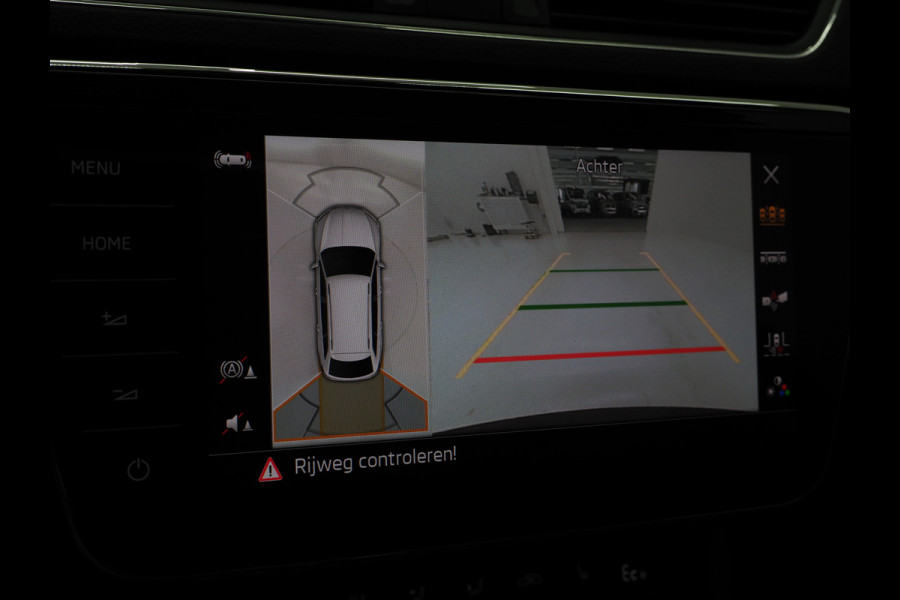 Škoda Superb Combi 1.4 TSI iV 218PK | Panoramadak | Trekhaak | 360 | Keyless | Adaptive Cruise | Virtual | Carplay