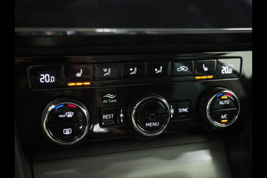 Škoda Superb Combi 1.4 TSI iV 218PK | Panoramadak | Trekhaak | 360 | Keyless | Adaptive Cruise | Virtual | Carplay