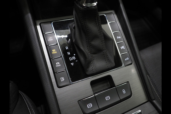 Škoda Superb Combi 1.4 TSI iV 218PK | Panoramadak | Trekhaak | 360 | Keyless | Adaptive Cruise | Virtual | Carplay