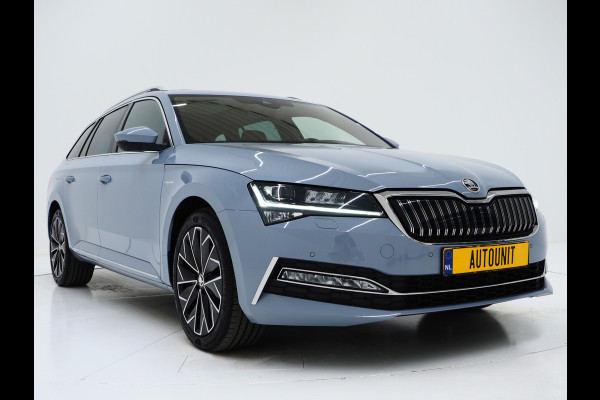 Škoda Superb Combi 1.4 TSI iV Laurin & Klement | Panoramadak | Trekhaak | Canton | Massage | Keyless | Adaptive Cruise