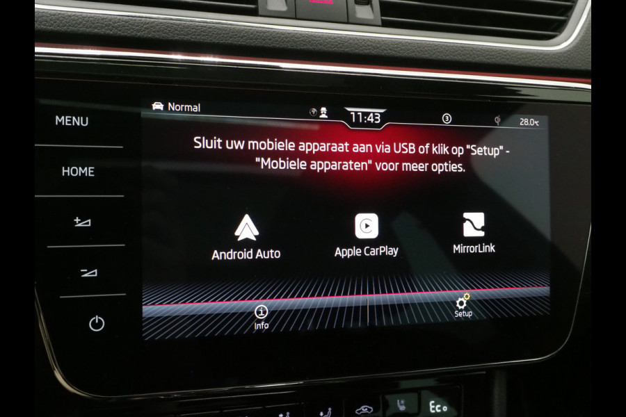Škoda Superb Combi 1.4 TSI iV Laurin & Klement | Panoramadak | Trekhaak | Canton | Massage | Keyless | Adaptive Cruise
