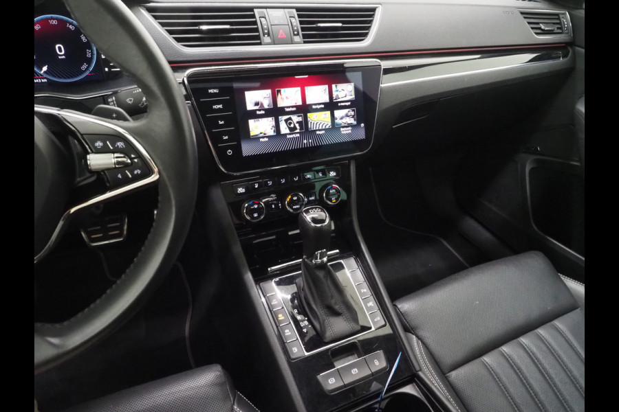 Škoda Superb Combi 1.4 TSI iV Laurin & Klement | Panoramadak | Trekhaak | Canton | Massage | Keyless | Adaptive Cruise