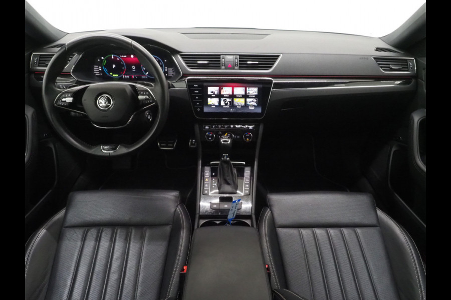 Škoda Superb Combi 1.4 TSI iV Laurin & Klement | Panoramadak | Trekhaak | Canton | Massage | Keyless | Adaptive Cruise