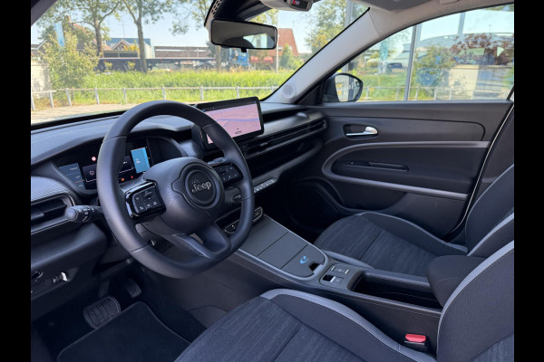 Jeep Avenger Longitude 54 kWh | Navi | Carplay | Stoelverwarming |
