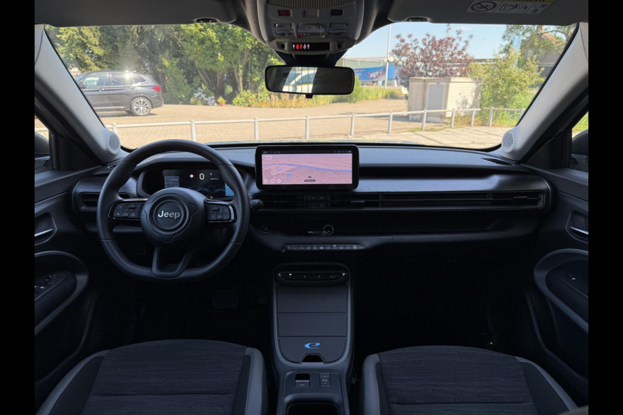 Jeep Avenger Longitude 54 kWh | Navi | Carplay | Stoelverwarming |