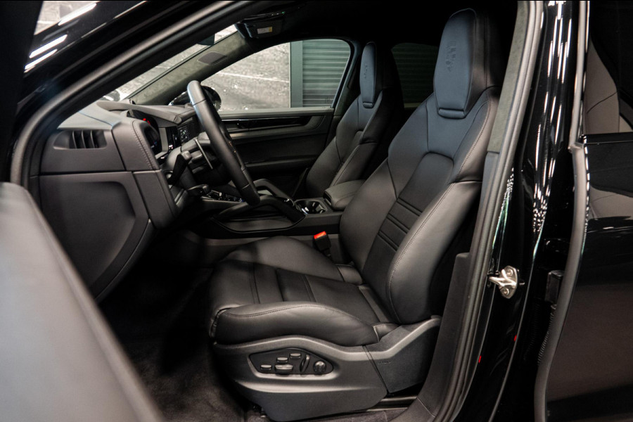 Porsche Cayenne Coupé 4.0 Turbo E-Hybrid GT *Keramisch / Burmester / Nachtzicht / Stoelventilatie / Vierwielbesturing / Soft-Close / Surround-View*
