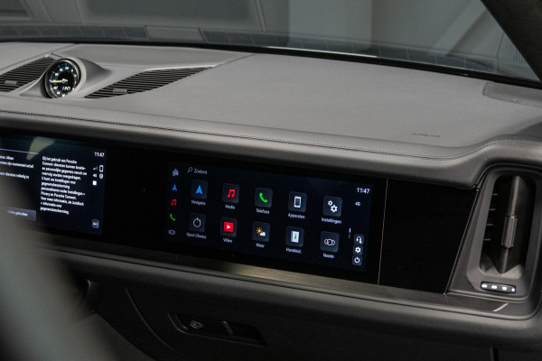 Porsche Cayenne Coupé 4.0 Turbo E-Hybrid GT *Keramisch / Burmester / Nachtzicht / Stoelventilatie / Vierwielbesturing / Soft-Close / Surround-View*