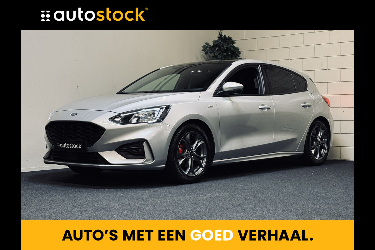 Ford Focus 1.0 EcoBoost ST Line | Panorama | Trekhaak | 1e Eig. Ford Focus 1.0 EcoBoost ST Line | Panorama | Trekhaak | 1e Eig.