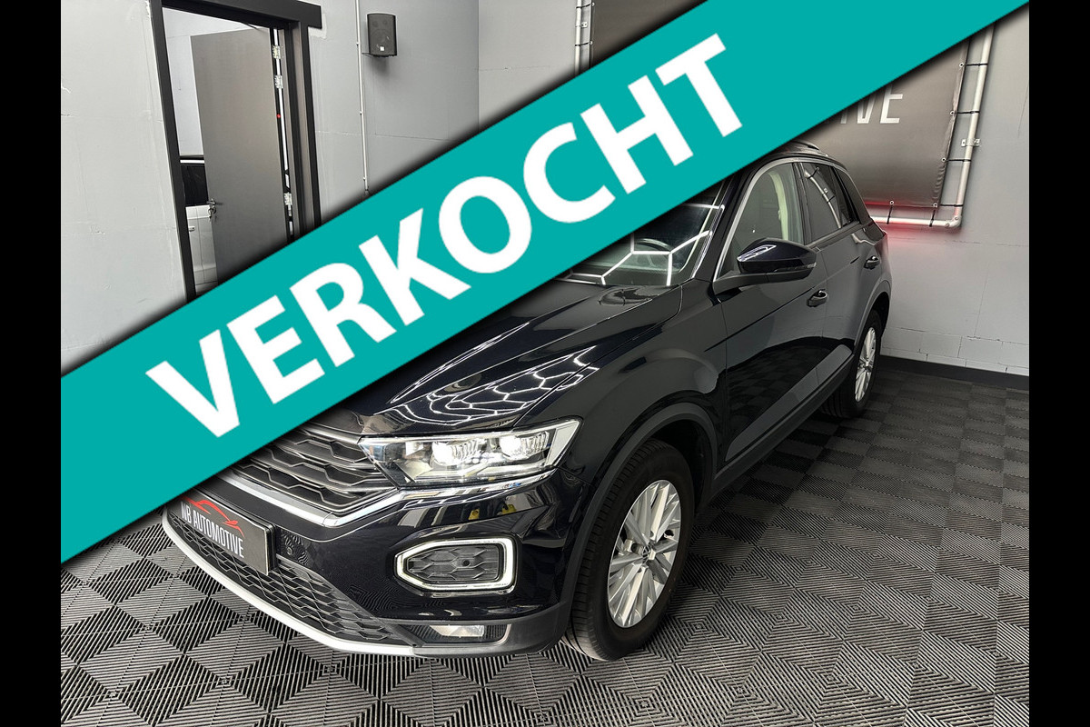 Volkswagen T-Roc 1.5 TSI Style Aut Volkswagen T-Roc 1.5 TSI Style Aut