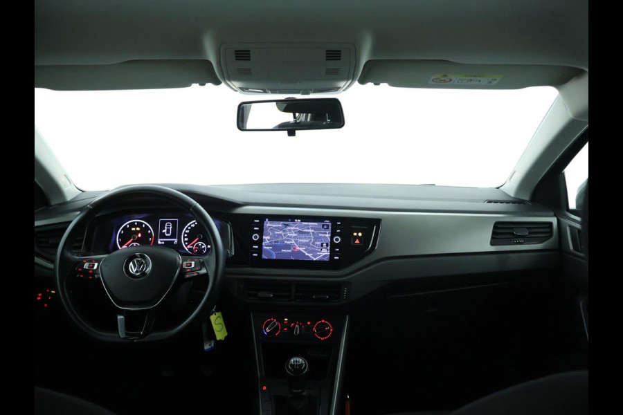 Volkswagen Polo 1.0 TSI Comfortline Business NAVI | CarPlay | PDC