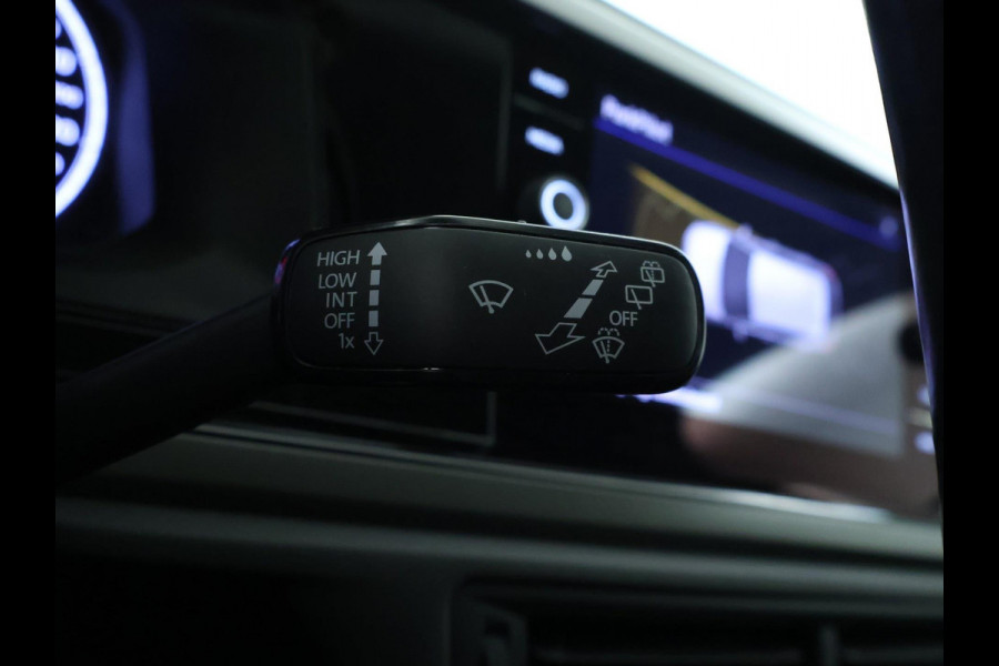 Volkswagen Polo 1.0 TSI Comfortline Business NAVI | CarPlay | PDC