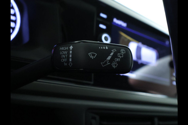 Volkswagen Polo 1.0 TSI Comfortline Business NAVI | CarPlay | PDC