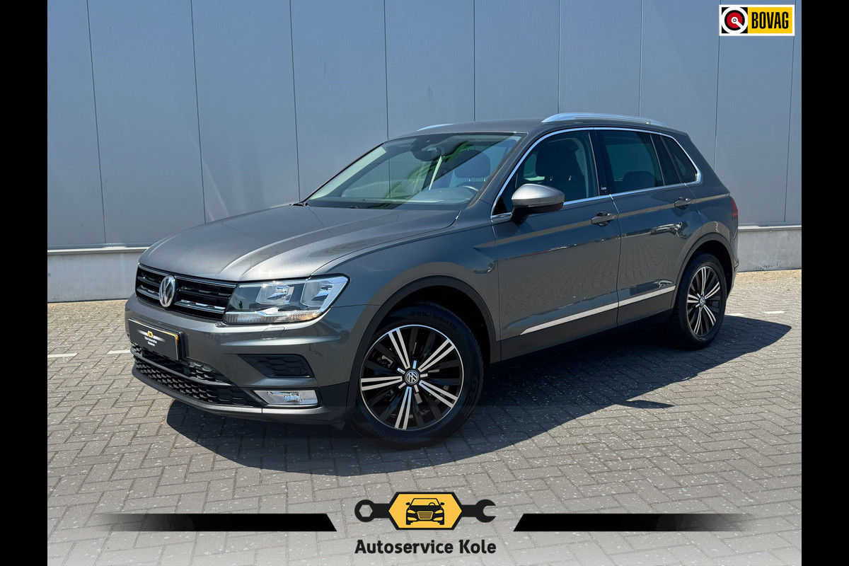 Volkswagen Tiguan 1.4 TSI Comfortline Business * AppleCarPlay * PDC v+a * Trekhaak * Volkswagen Tiguan 1.4 TSI Comfortline Business * AppleCarPlay * PDC v+a * Trekhaak *