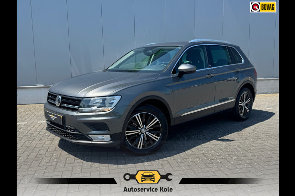 Volkswagen Tiguan 1.4 TSI Comfortline Business * AppleCarPlay * PDC v+a * Trekhaak *