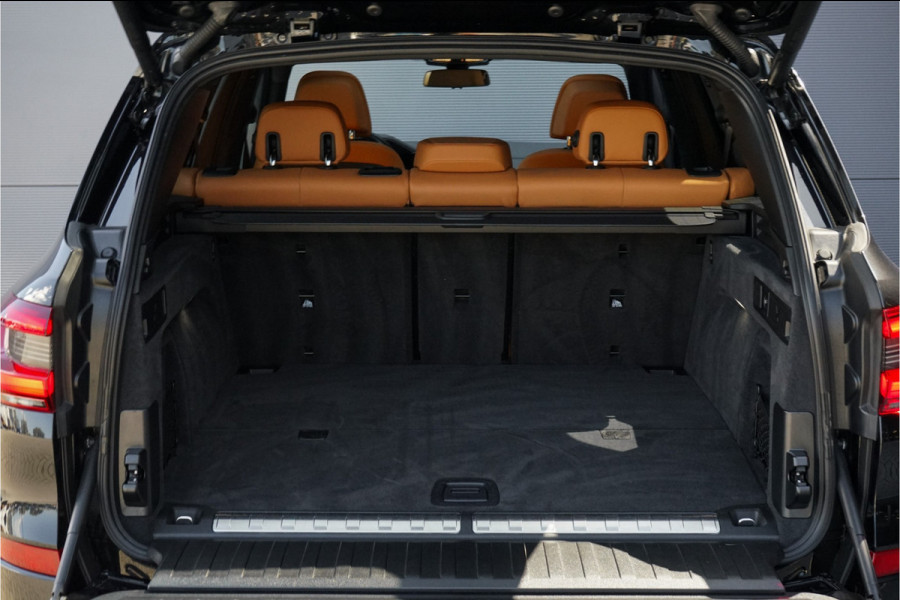 BMW X5 xDrive45e High Ex M-Sport Pro Shadow Pano Laser Luchtvering Trekhaak