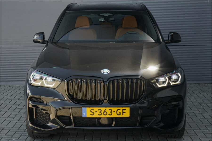 BMW X5 xDrive45e High Ex M-Sport Pro Shadow Pano Laser Luchtvering Trekhaak