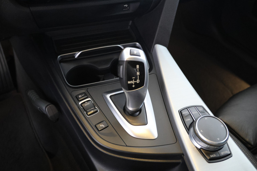 BMW 4 Serie Gran Coupé 418i High Executive Automaat, leer, climate, etc.