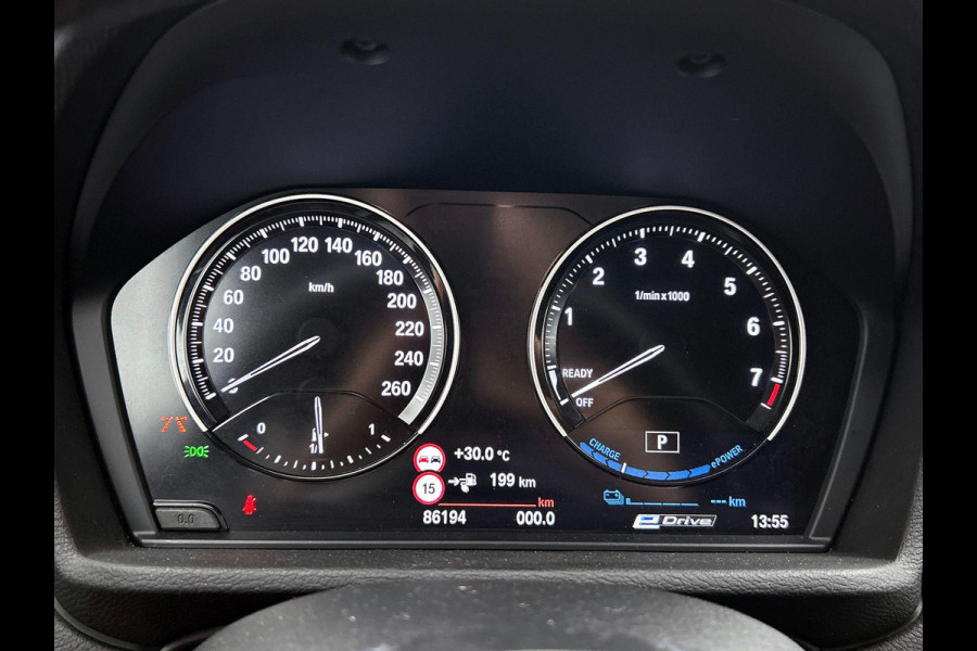 BMW X1 xDrive25e Plug-In Hybrid NAVI LED CLIMA CRUISE TREKHAAK