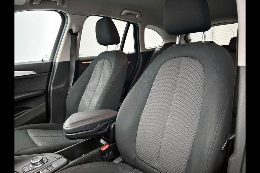 BMW X1 xDrive25e Plug-In Hybrid NAVI LED CLIMA CRUISE TREKHAAK