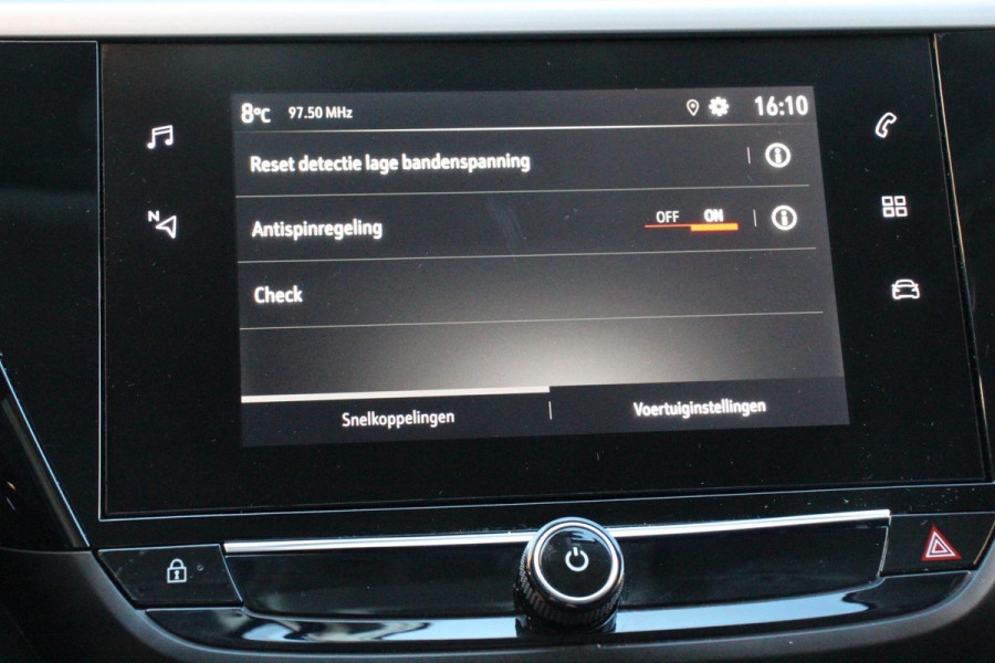 Opel Corsa 1.2 Edition | Apple Carplay/Android Auto | Cruise Control | Verwamd stuurwiel | Verwarmde voorstoelen | Parkeersensor achter | Getinte ramen achter
