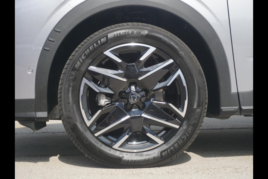 Peugeot 3008 1.2 Hybrid 136 GT