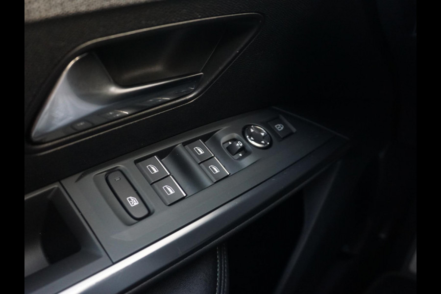 Peugeot 3008 1.2 Hybrid 136 GT