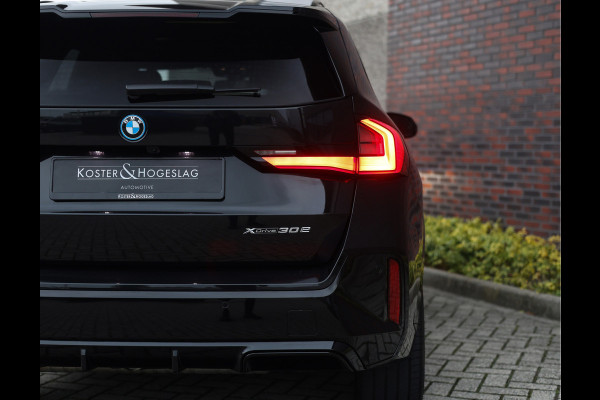 BMW X1 30e xDrive | Pano - HUD - Trekhaak