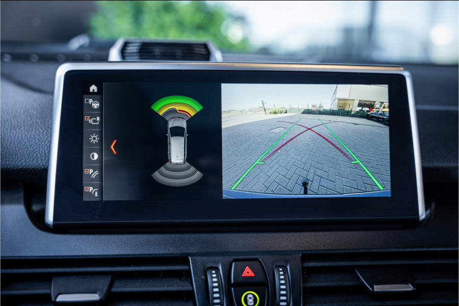 BMW 2 Serie Gran Tourer 218i 7p. Executive Edition - Panorama | Head Up | Cruise Control | Trekhaak