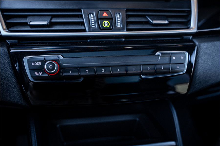 BMW 2 Serie Gran Tourer 218i 7p. Executive Edition - Panorama | Head Up | Cruise Control | Trekhaak