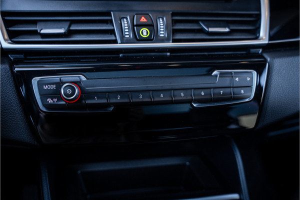 BMW 2 Serie Gran Tourer 218i 7p. Executive Edition - Panorama | Head Up | Cruise Control | Trekhaak