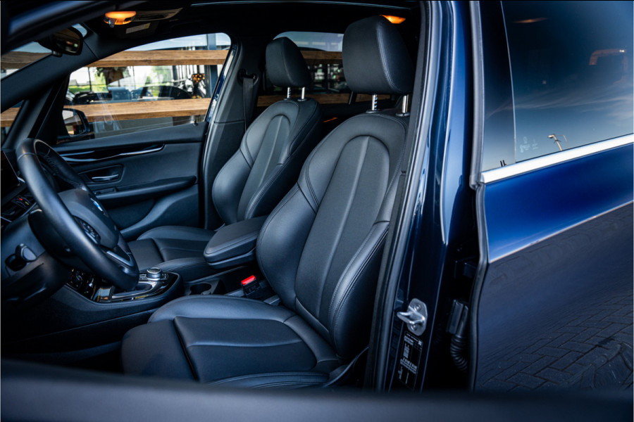 BMW 2 Serie Gran Tourer 218i 7p. Executive Edition - Panorama | Head Up | Cruise Control | Trekhaak