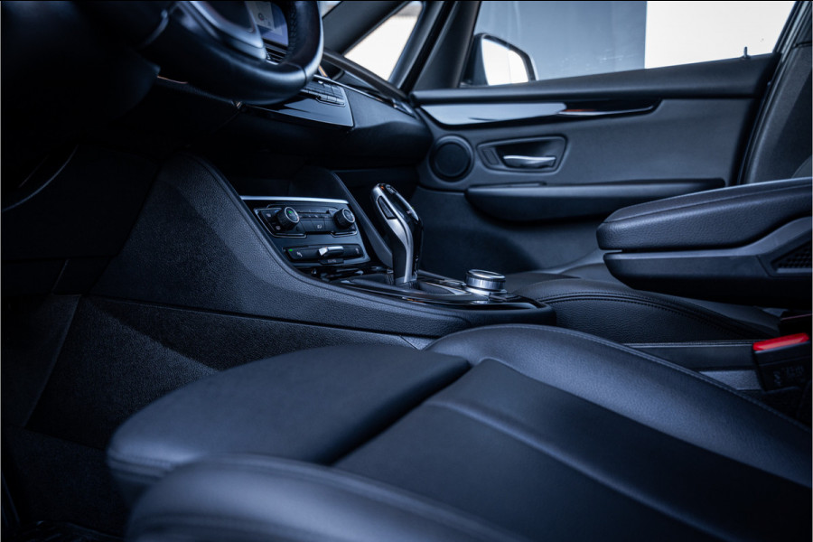 BMW 2 Serie Gran Tourer 218i 7p. Executive Edition - Panorama | Head Up | Cruise Control | Trekhaak