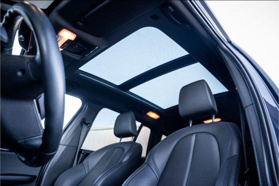 BMW 2 Serie Gran Tourer 218i 7p. Executive Edition - Panorama | Head Up | Cruise Control | Trekhaak