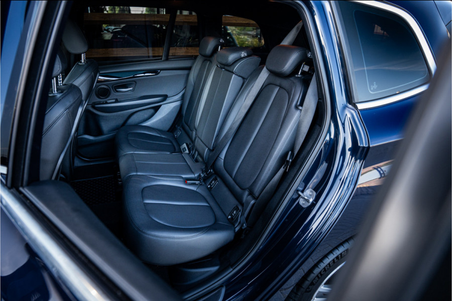 BMW 2 Serie Gran Tourer 218i 7p. Executive Edition - Panorama | Head Up | Cruise Control | Trekhaak