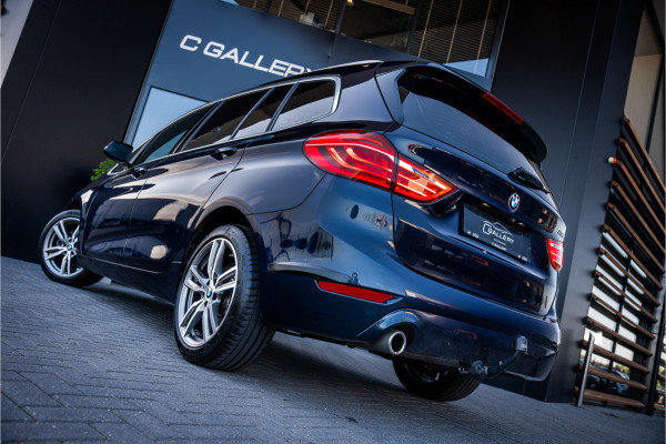 BMW 2 Serie Gran Tourer 218i 7p. Executive Edition - Panorama | Head Up | Cruise Control | Trekhaak