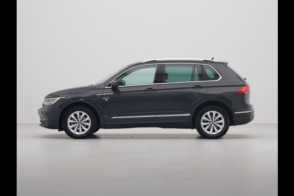 Volkswagen Tiguan 1.5 TSI 130pk Life Navi via App Clima Pdc Acc Side Assist 43