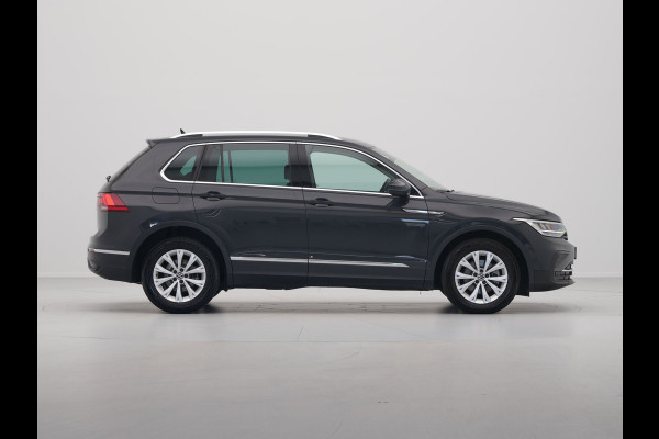 Volkswagen Tiguan 1.5 TSI 130pk Life Navi via App Clima Pdc Acc Side Assist 43