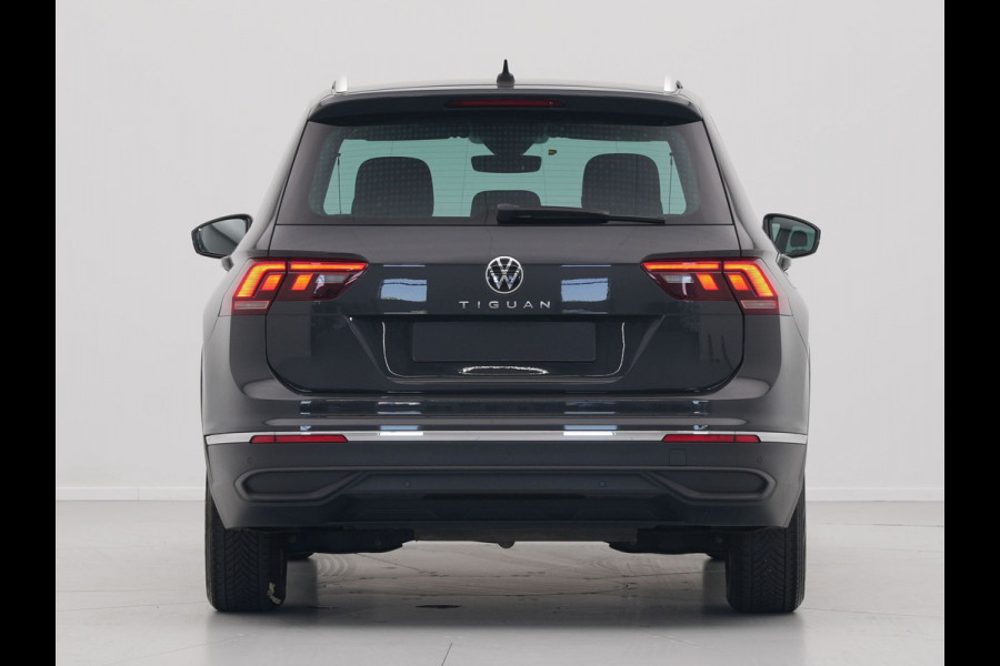 Volkswagen Tiguan 1.5 TSI 130pk Life Navi via App Clima Pdc Acc Side Assist 43
