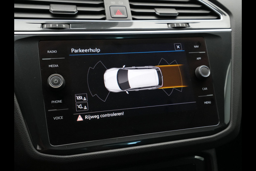 Volkswagen Tiguan 1.5 TSI 130pk Life Navi via App Clima Pdc Acc Side Assist 43