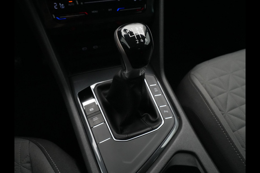 Volkswagen Tiguan 1.5 TSI 130pk Life Navi via App Clima Pdc Acc Side Assist 43