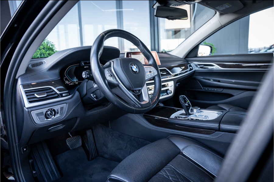 BMW 7 Serie 745e - Panorama | ACC | 360 Camera | Massage | Memory