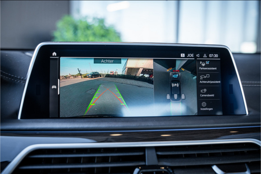 BMW 7 Serie 745e - Panorama | ACC | 360 Camera | Massage | Memory
