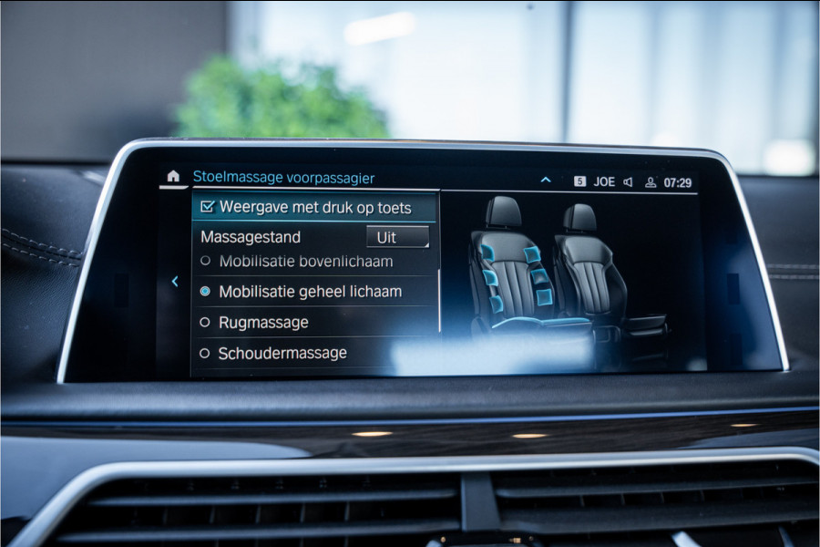 BMW 7 Serie 745e - Panorama | ACC | 360 Camera | Massage | Memory