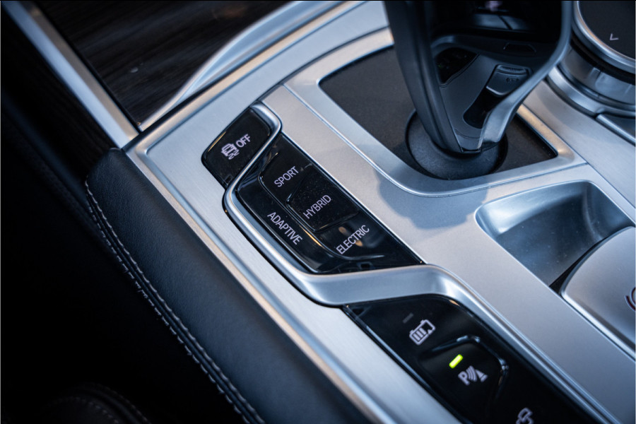 BMW 7 Serie 745e - Panorama | ACC | 360 Camera | Massage | Memory