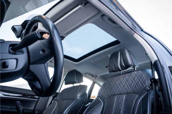 BMW 7 Serie 745e - Panorama | ACC | 360 Camera | Massage | Memory